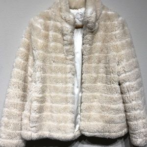 Woman’s Korean SJ faux fur coat